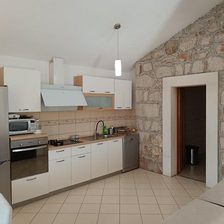 Apartment Nada Рогозница Екстериор снимка