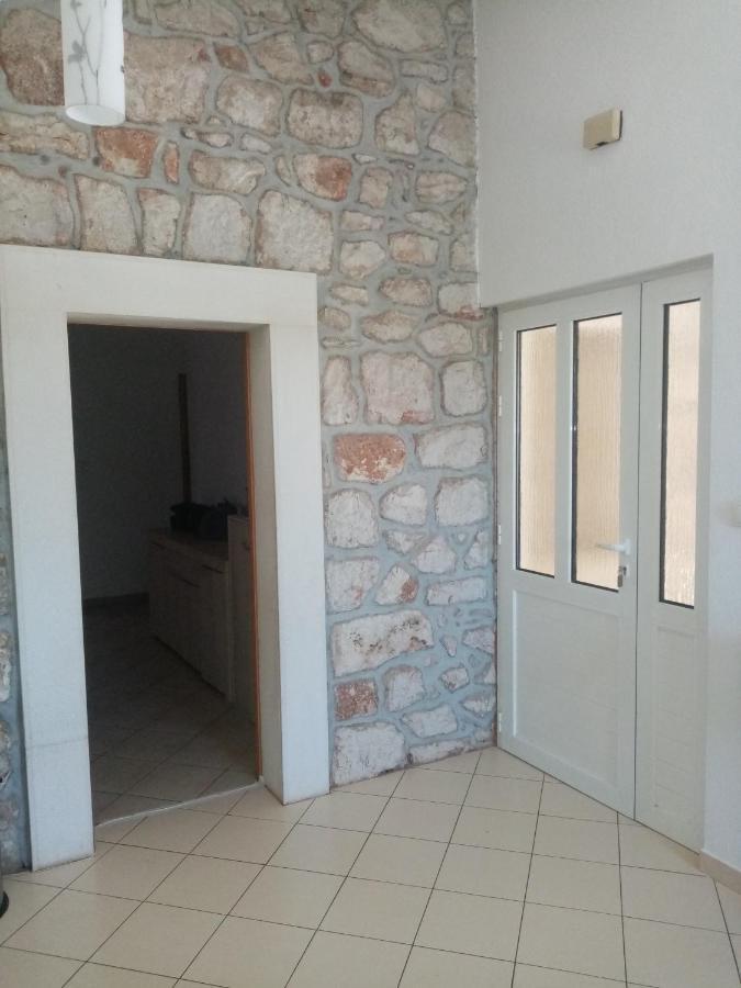Apartment Nada Рогозница Екстериор снимка