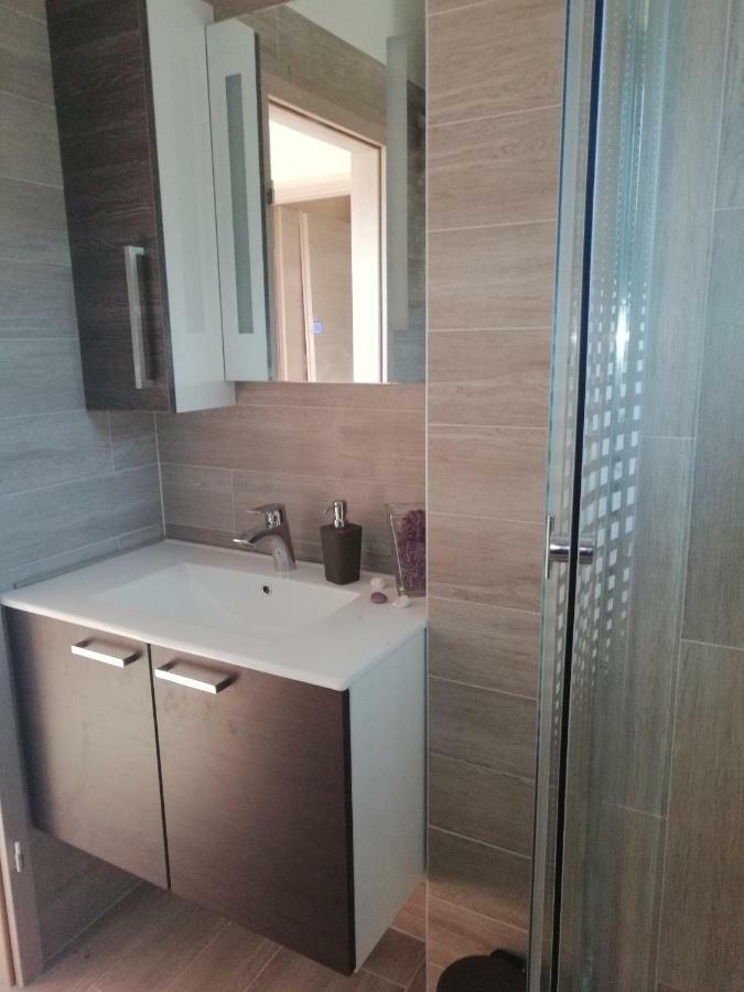Apartment Nada Рогозница Екстериор снимка