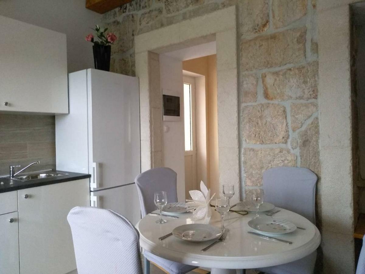 Apartment Nada Рогозница Екстериор снимка