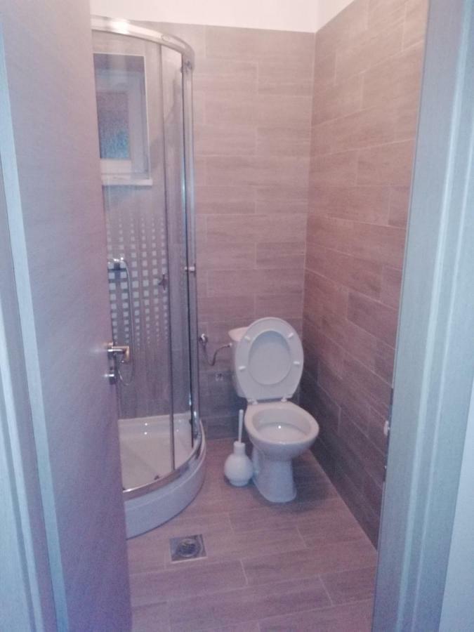 Apartment Nada Рогозница Екстериор снимка