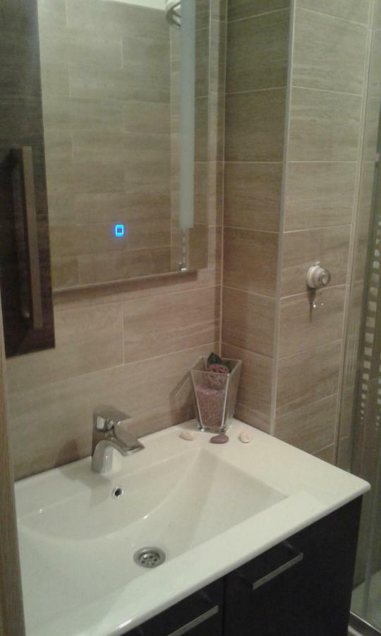 Apartment Nada Рогозница Екстериор снимка