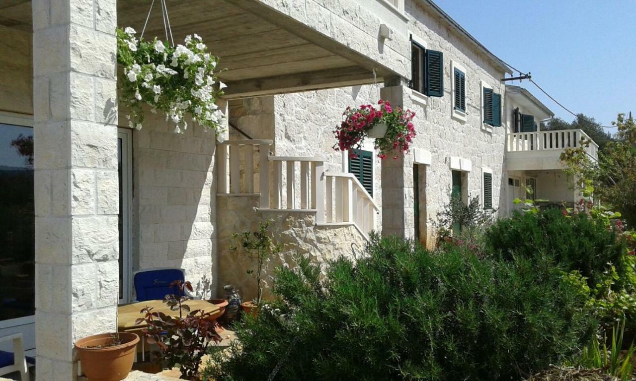 Apartment Nada Рогозница Екстериор снимка